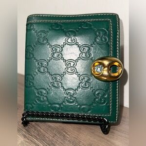 Gucci Vintage Guccissima GG Embossed Leather Bifold Wallet – Green